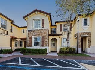 3-bedroom Townhouse — 1490 NE 33rd Ave Unit 104-13, Homestead, 33033