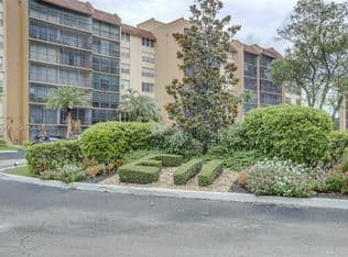 2+1 Condo — 3771 Environ Blvd APT 447, Lauderhill, 33319