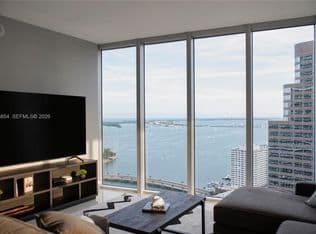 2+1 Condo — 485 Brickell Ave APT 3208, Miami, 33131