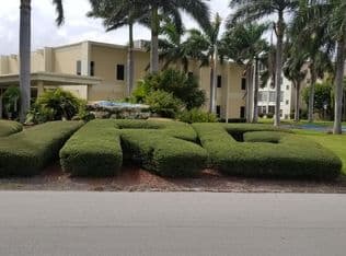 1+1 Condo — 300 NE 26th Avenue #305, Boynton Beach, 33435
