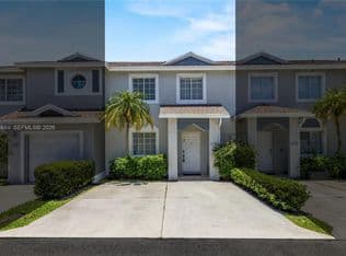 3+1 Townhouse — 1125 SW 44th Ave, Deerfield Beach, 33442