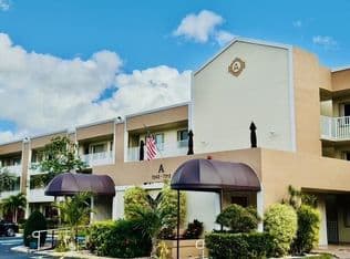 2+1 Condo — 7302 S Devon Drive #307, Tamarac, 33321