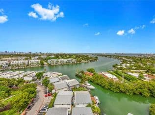 2+1 Condo — 7441 Wayne Ave APT 15E, Miami Beach, 33141