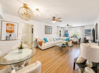 2+1 Condo — 5570 Tamberlane Circle #331, Palm Beach Gardens, 33418