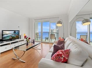 1+1 Condo — 3801 S Ocean Dr APT 15K, Hollywood, 33019