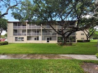 1-bedroom Condo — 151 SW 134th Way APT 212N, Hollywood, 33027