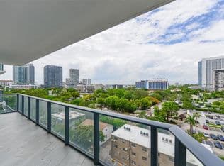 3-bedroom Condo — 501 NE 31st St Unit 601, Miami, 33137
