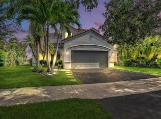 5+1 Müstakil ev — 1216 Chinaberry Dr, Weston, 33327