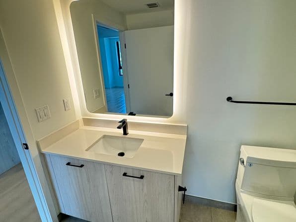 2-bedroom Apartment — 243 NW 30th St #A1, Miami, FL 33127