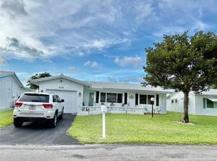 2+1 Müstakil ev — 8225 NW 12th Ct, Plantation, 33322