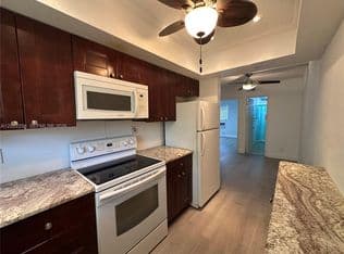 1-bedroom Condo — 3700 Harrison St APT 15A, Hollywood, 33021