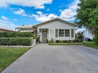 2-bedroom Single-Family Home — 7107 NW 73RD Street, Tamarac, 33321