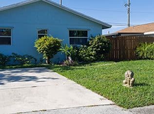 3-bedroom Single-Family Home — 4915 Weymouth Street, Lake Worth, 33463