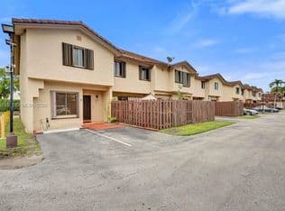 2+1 Condo — 14201 SW 57th Ln APT 1A7, Miami, 33183
