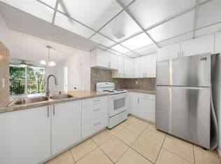 2+1 Condo — 14155 SW 87th St #404, Miami, 33183