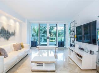2+1 Condo — 21055 Yacht Club Dr APT 510, Aventura, 33180