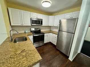 2+1 Condo — 2029 NW 46th Ave APT E202, Fort Lauderdale, 33313