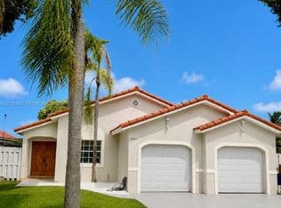 3-bedroom Single-Family Home — 18145 NW 61st Ave, Hialeah, 33015