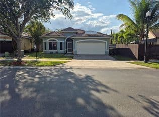 3-bedroom Single-Family Home — 161 SE 22nd Ter, Homestead, 33033