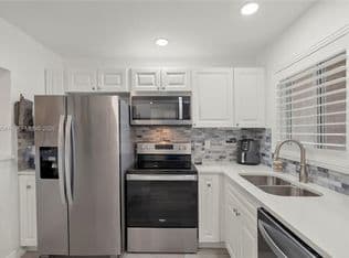 1+1 Condo — 6750 Royal Palm Blvd APT 107E, Pompano Beach, 33063