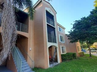 2+1 Condo — 4844 N State Road 7 #2304, Coral Springs, 33073