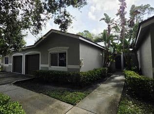 3+1 Condo — 260 Crestwood Circle #102, Royal Palm Beach, 33411
