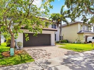 4+1 Müstakil ev — 18222 SW 27th St, Hollywood, 33029
