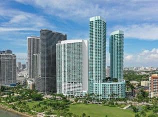 2+1 Condo — 1900 N Bayshore Dr APT 2415, Miami, 33132