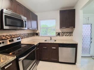2+1 Condo — 9460 Sunrise Lakes Blvd APT 309, Fort Lauderdale, 33322