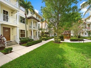 3-bedroom Townhouse — 4316 Blowing Point Place, Jupiter, 33458