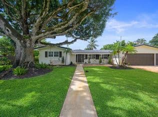 4-bedroom Single-Family Home — 6850 NW 7th Street, Plantation, 33317