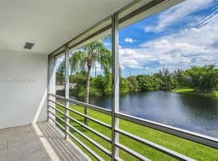1-bedroom Condo — 173 Ellesmere #173-C, Deerfield Beach, 33442