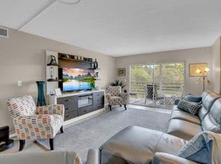 2-bedroom Condo — 2504 Antigua Terrace #B3, Pompano Beach, 33066