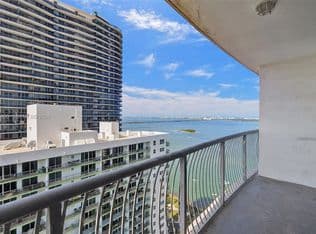 Condo — 1750 N Bayshore Dr APT 4007, Miami, 33132