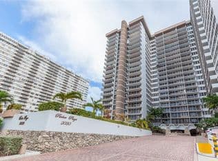 2+1 Condo — 2030 S Ocean Dr APT 2223, Hallandale, 33009
