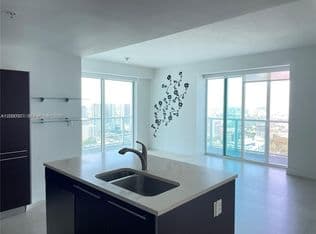2+1 Condo — 1900 N Bayshore Dr APT 3311, Miami, 33132